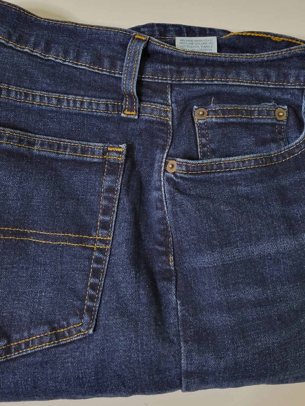 Men's Straight-Leg Jeans in Dark Indigo